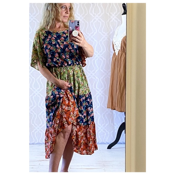 Frolic in the Meadow Midi Dress - Picture 3 of 16